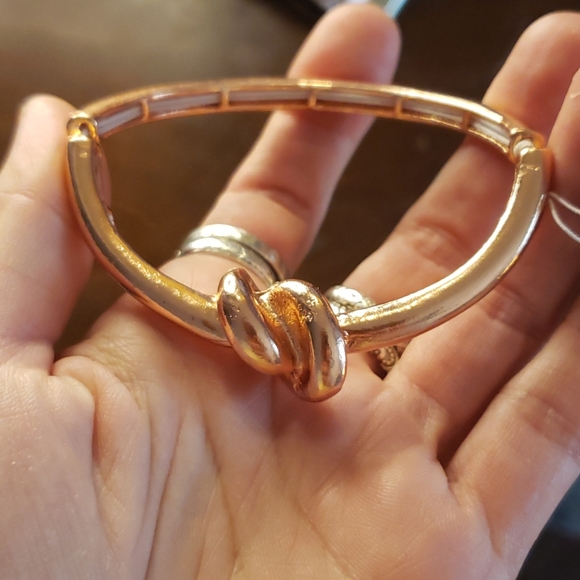 Rose Gold Knot Bracelet - Picture 4 of 7